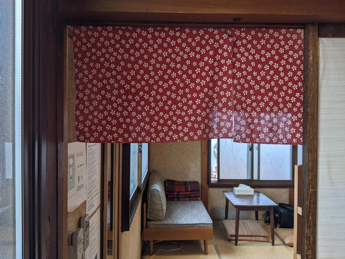 Guesthouse Tomaru Takayama (Gifu) Exterior foto